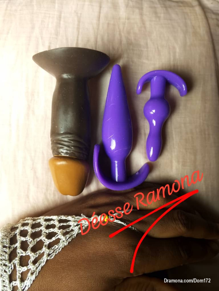 Lifestyle BDSM: le step by step pour débuter l'initiation au plaisir anal pour ceux qui sont sensibles là-bas. 
Moi je prend plaisir à les transformer progressivement en bon trou du Q.
Déesse Ramona ❤️