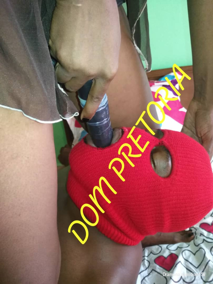 Une salope blackberry.